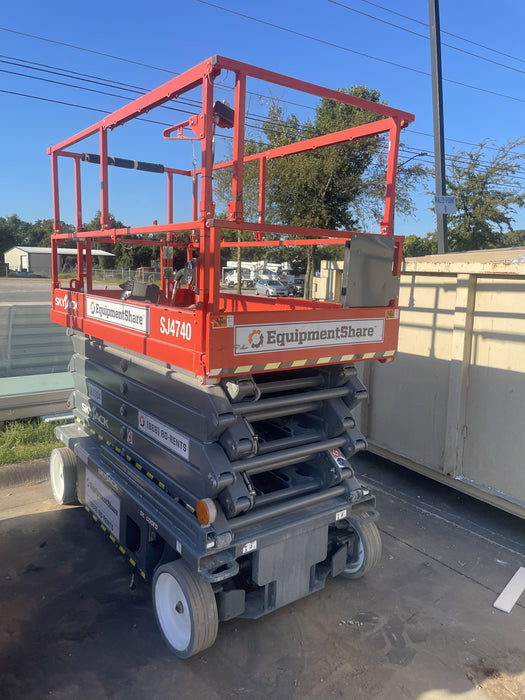 2021 SKYJACK SJ4740