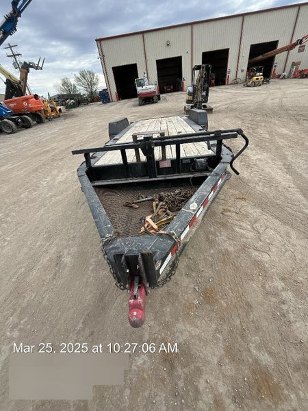2019 LOADTRAIL Tilt-Deck Rental Trailer
