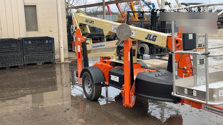 2022 JLG T350