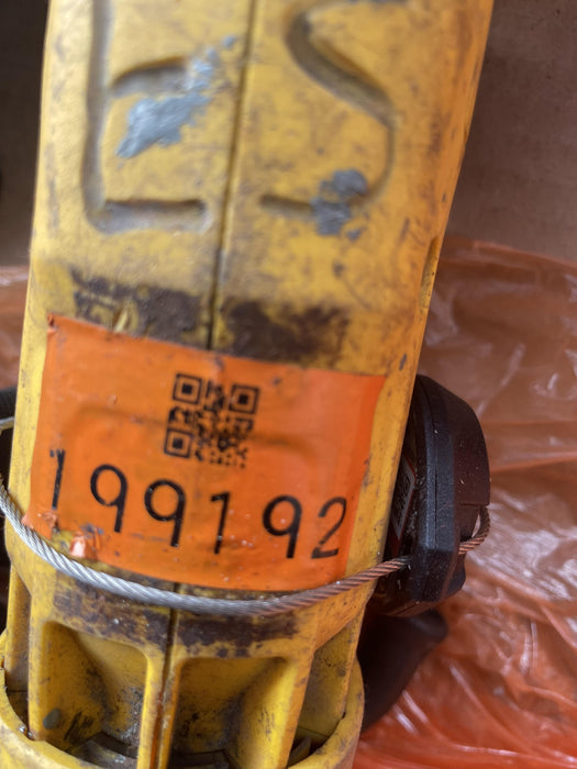 2022 DEWALT DWE402N