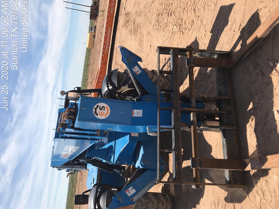 2018 Genie GTH-1056 Genie GTH-1056 w/Open ROPS, Foam Filled Tires, Work Light/Beacon, 60" Carriage and Forks