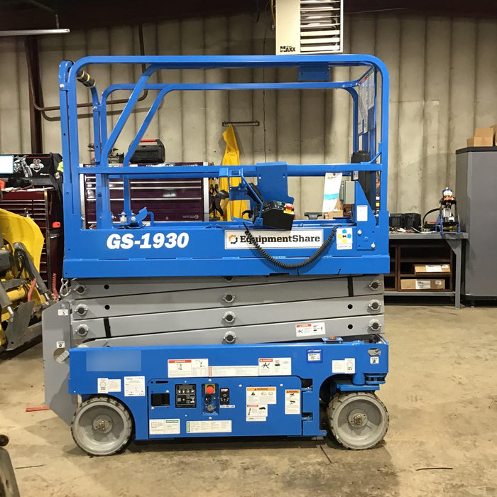 2019 Genie GS-1930 Fixed rails with chain Entry