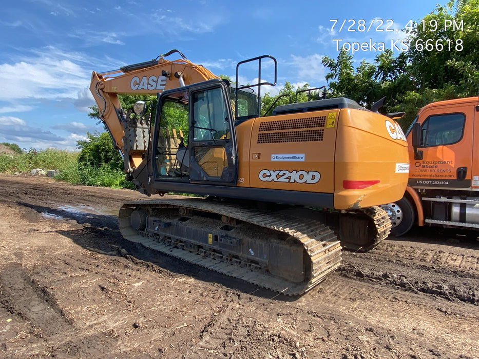 2021 CASE CX210D