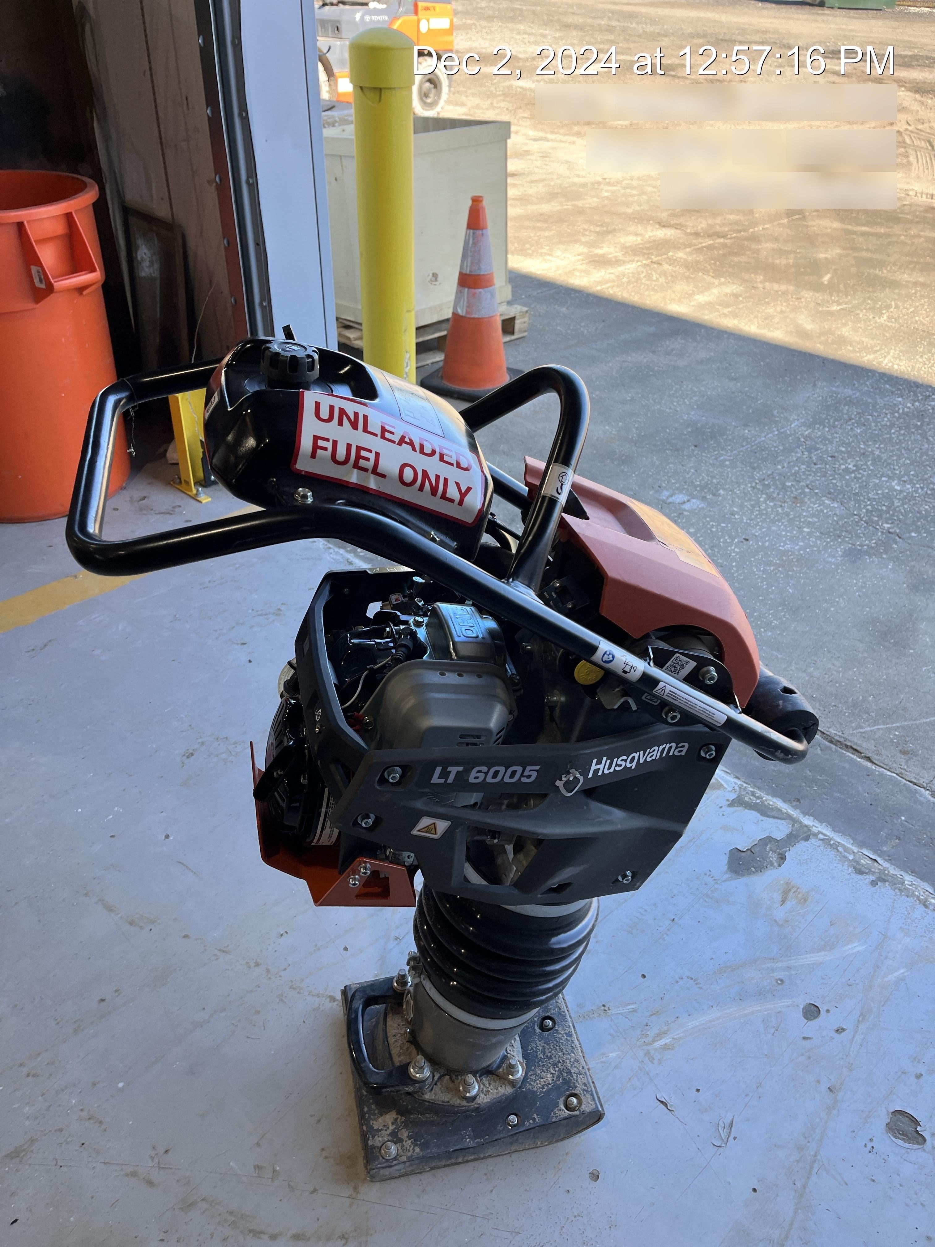 2024 HUSQVARNA LT6005