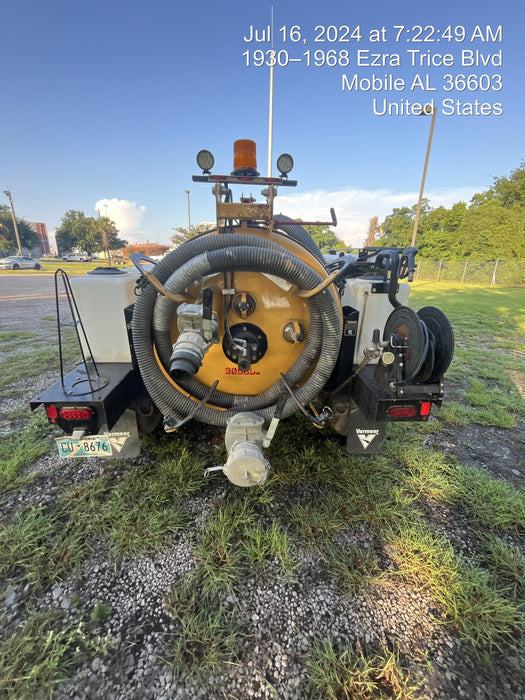 2023 Vac-Tron LP573XDT T4 Koehler Diesel Engine, 500 Gallon Debris Tank, x2 100 Gallon Water Tanks