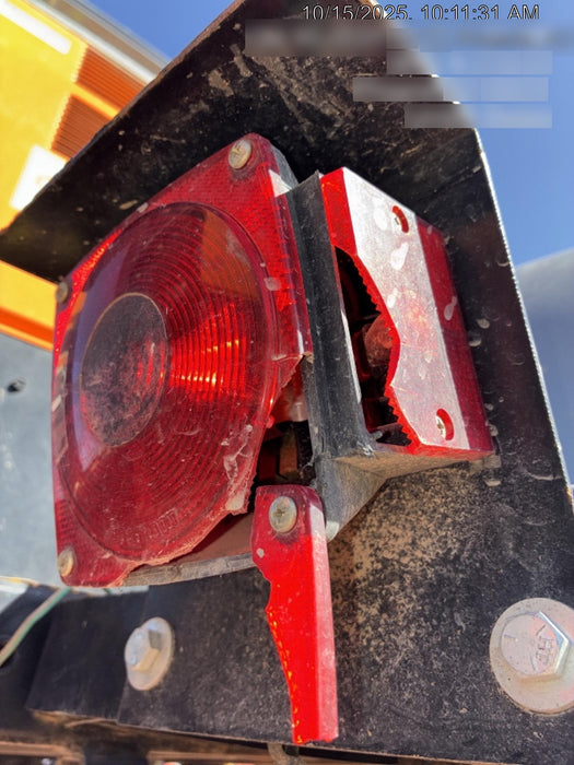 2023 Lincoln Electric LE400 Kubota V1505, Trlr, Cable Rack, Light Kit, ES Decals, T3