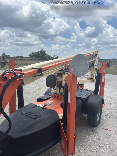 2022 JLG T350