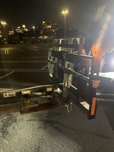 2023 JLG 1001095418S
