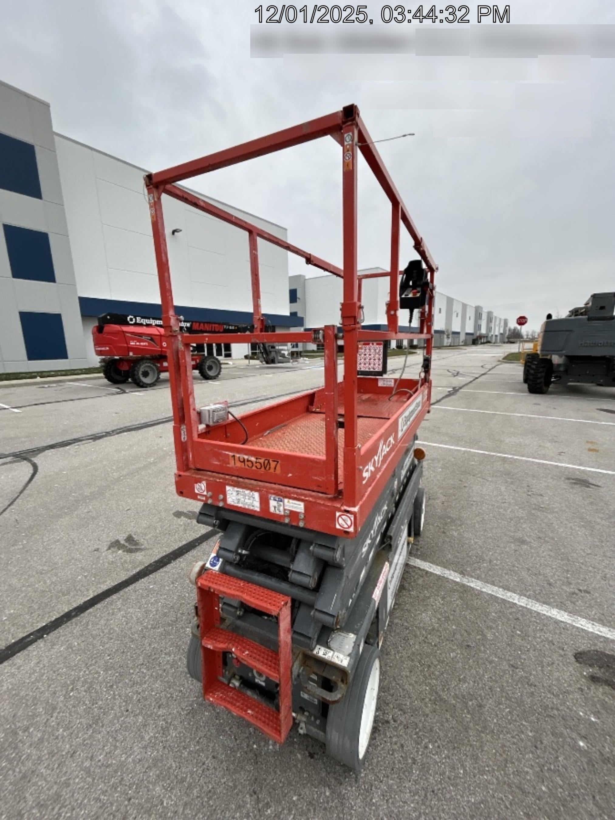 2021 SKYJACK SJ3226