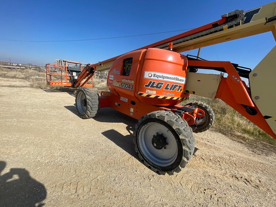 2021 JLG 600AJ