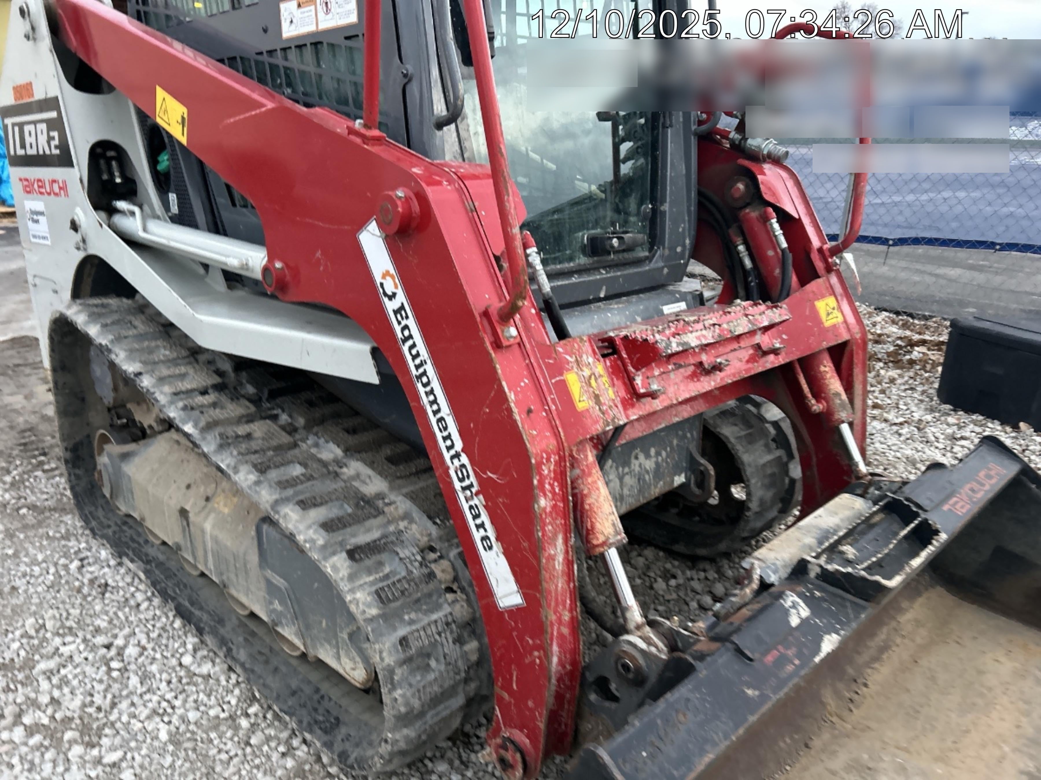2023 TAKEUCHI TL8R2-CR