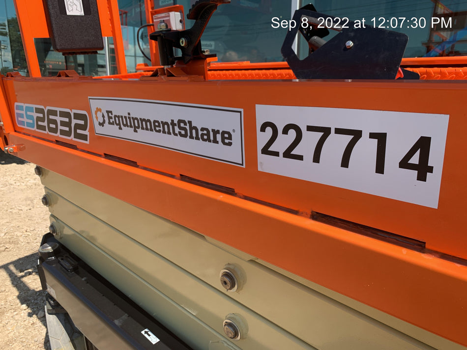 2022 JLG ES2632