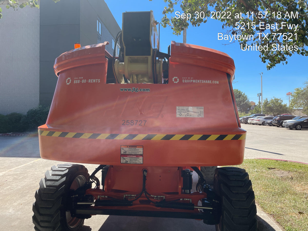 2022 JLG 660SJ