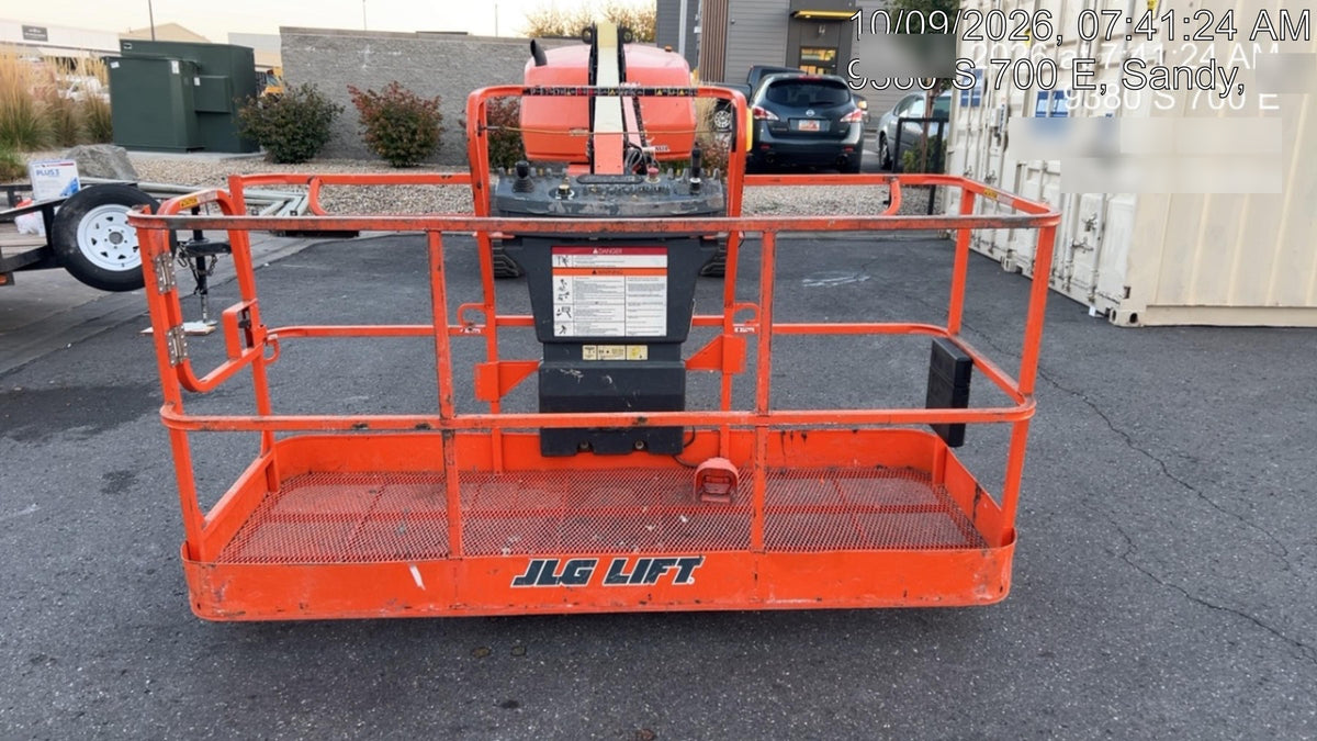 2019 JLG 460SJ