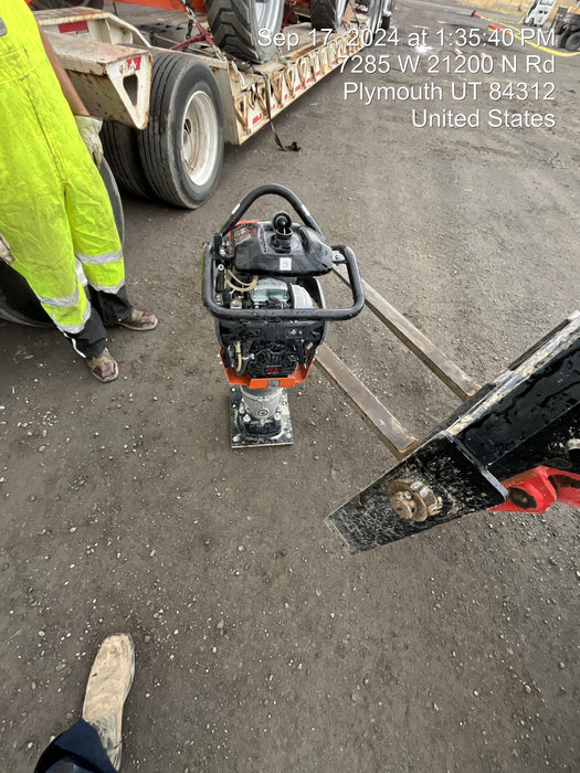 2024 HUSQVARNA LT6005