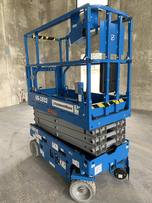 2021 GENIE GS-1932