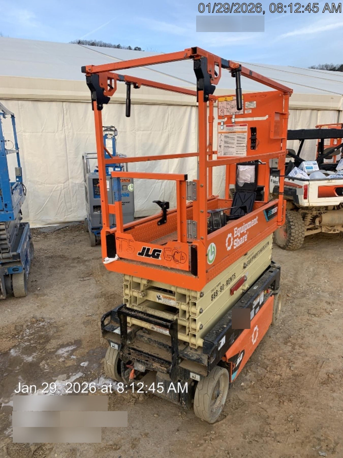 2025 JLG ES1932