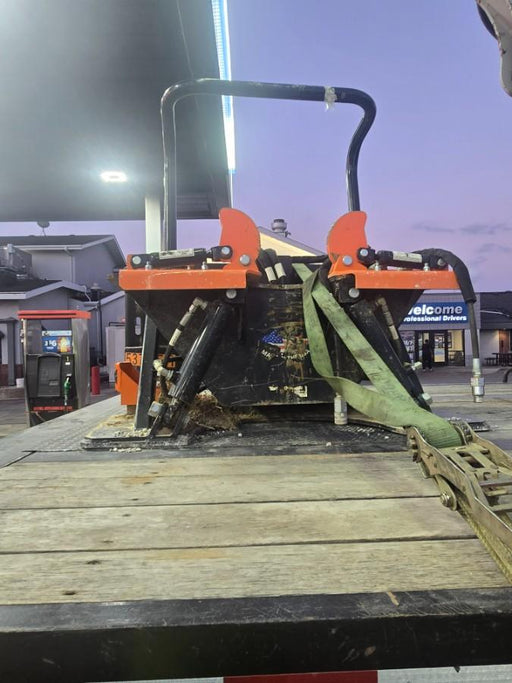 2025 L&C ENTERPRISES-USA, INC. (DBA: DELTA FENCE & CONSTRUCTION) LOBO EXTREME - Post Puller