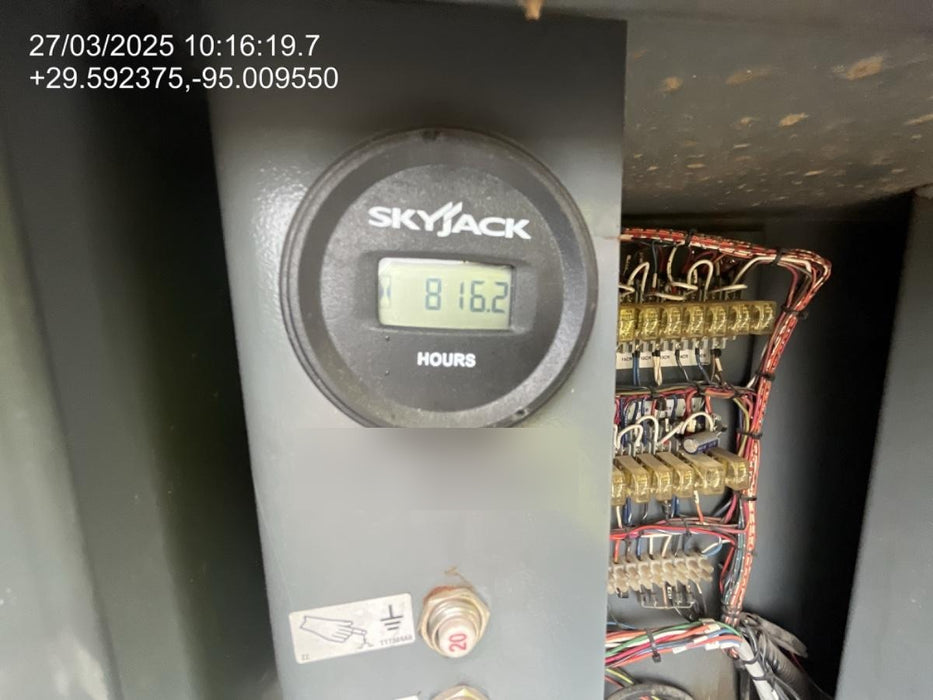 2016 SKYJACK SJ8841 RT