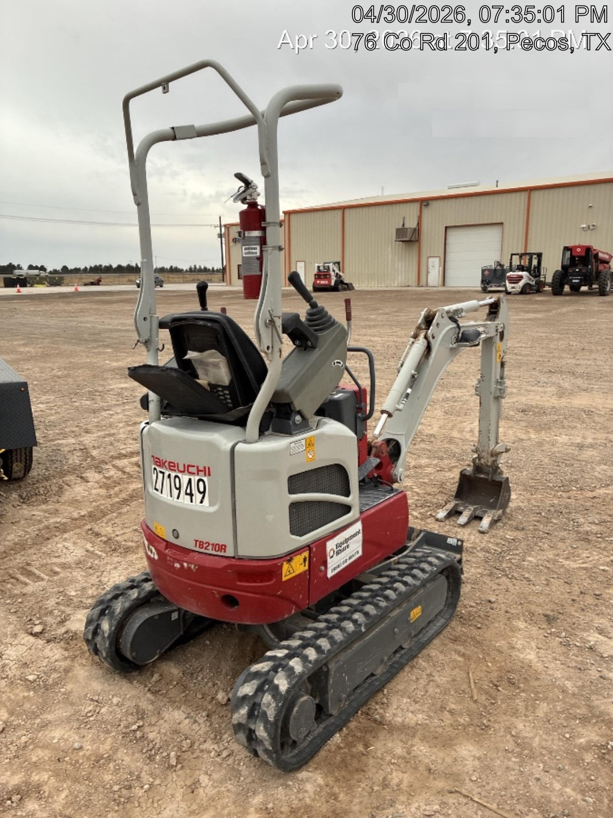 2022 TAKEUCHI TB210R