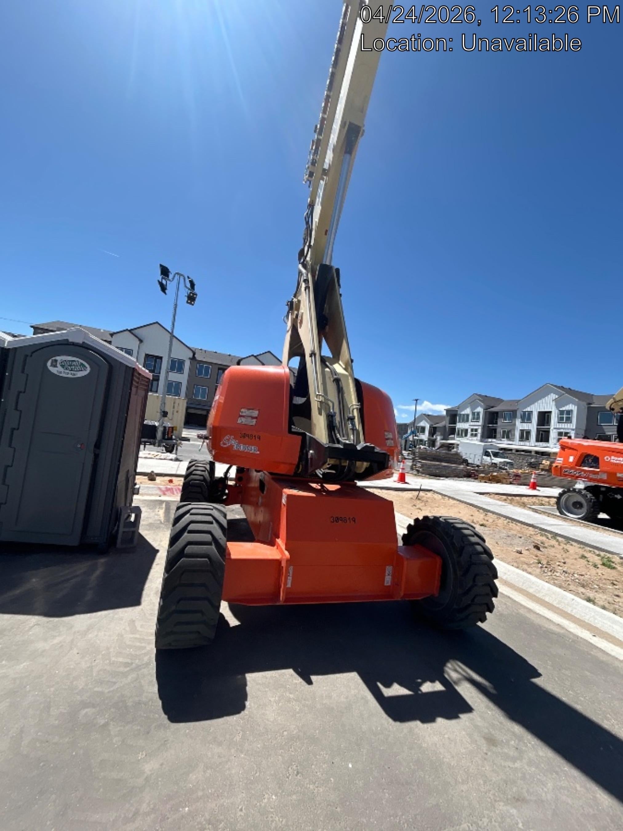 2023 JLG 660SJ
