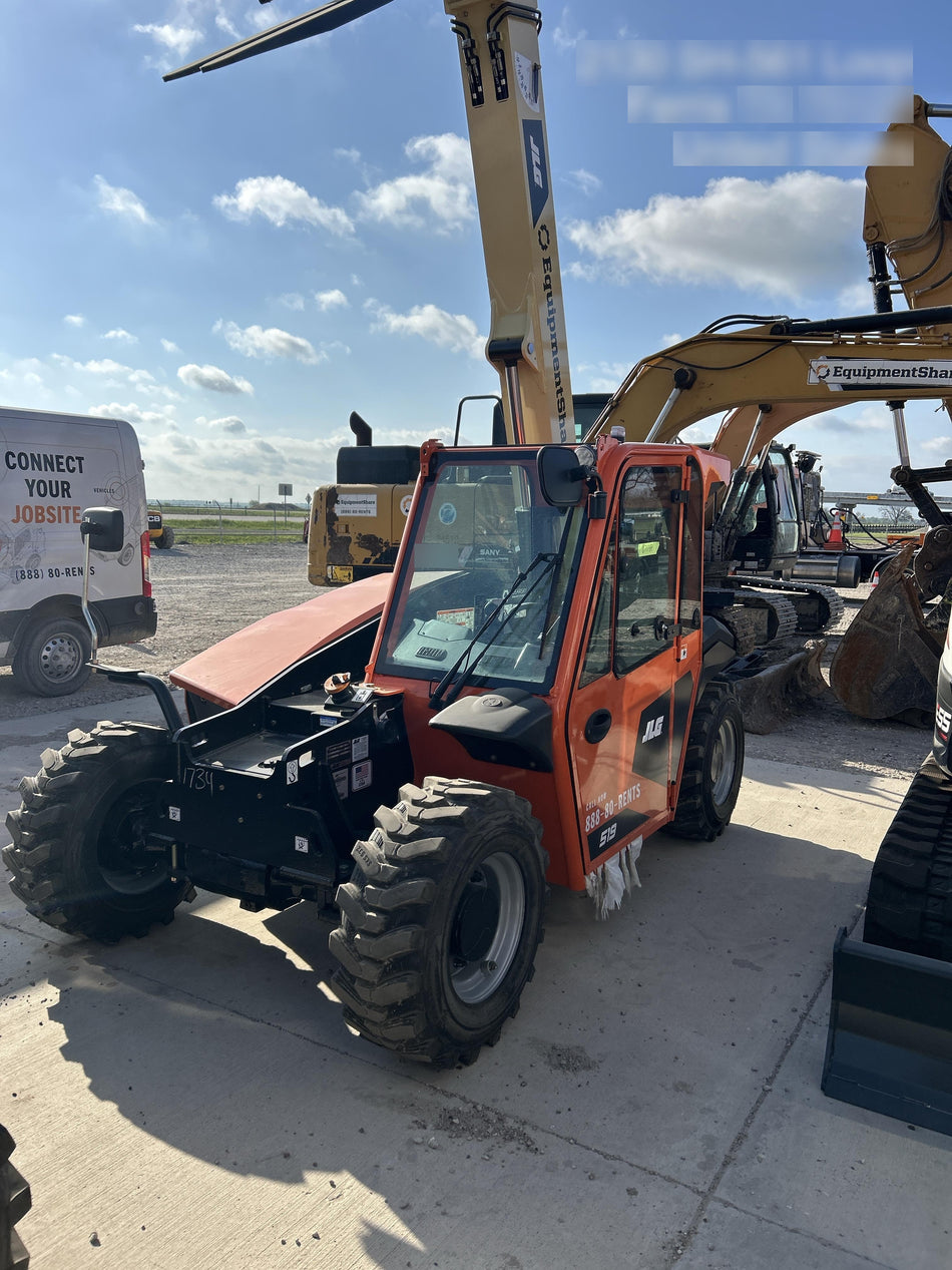 2026 JLG 519