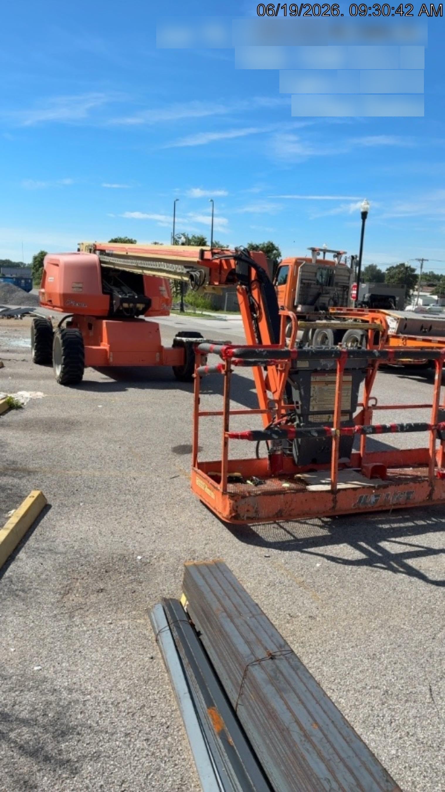 2018 JLG 660SJ