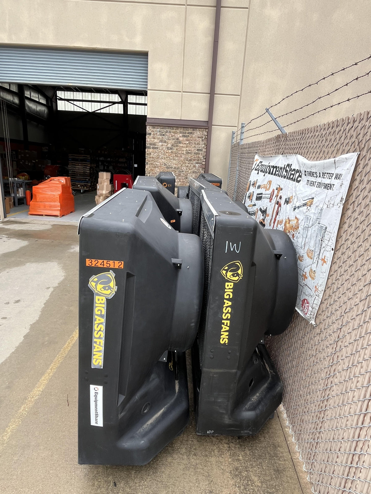 2023 BIG ASS FANS Cool Space 400