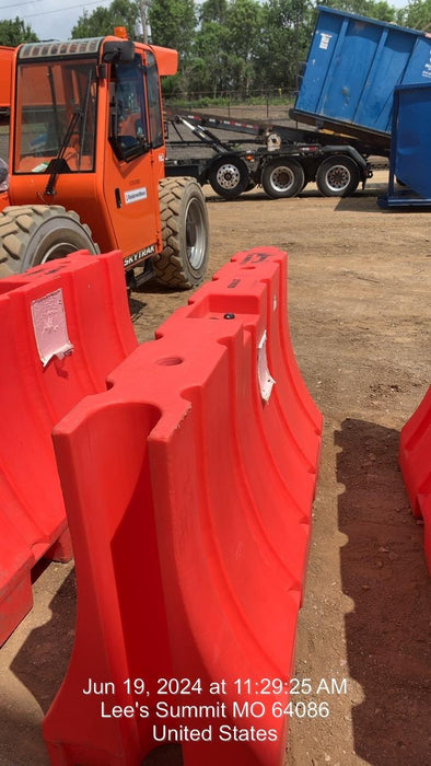 2022 HOUSTON BARRICADE WFB42