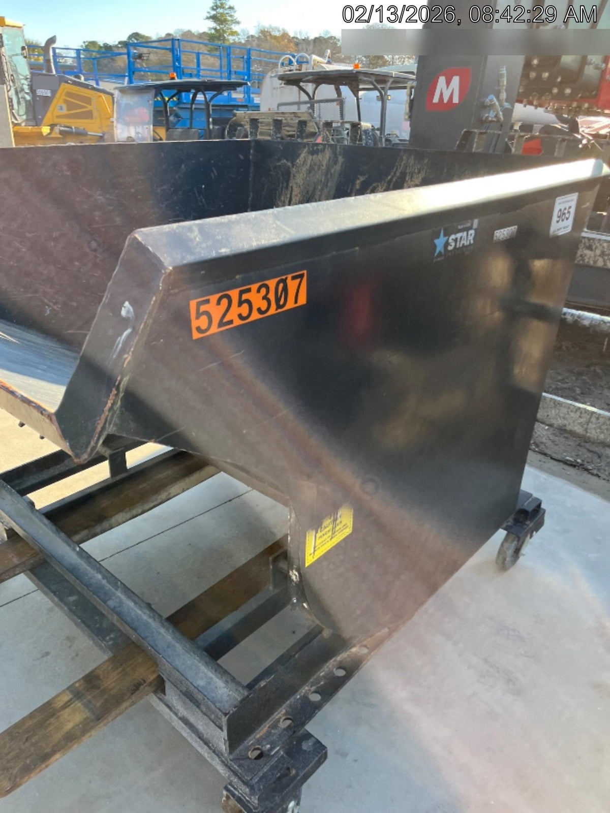 2025 STAR INDUSTRIES M-1820 - Self-Dump Hopper