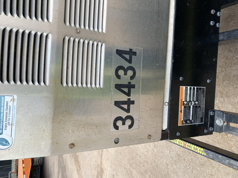 2019 Lincoln Electric Vantage 322 Welder Ready-Pak 3, Two wheel trailer, Fender and Light kit, Cable Rack