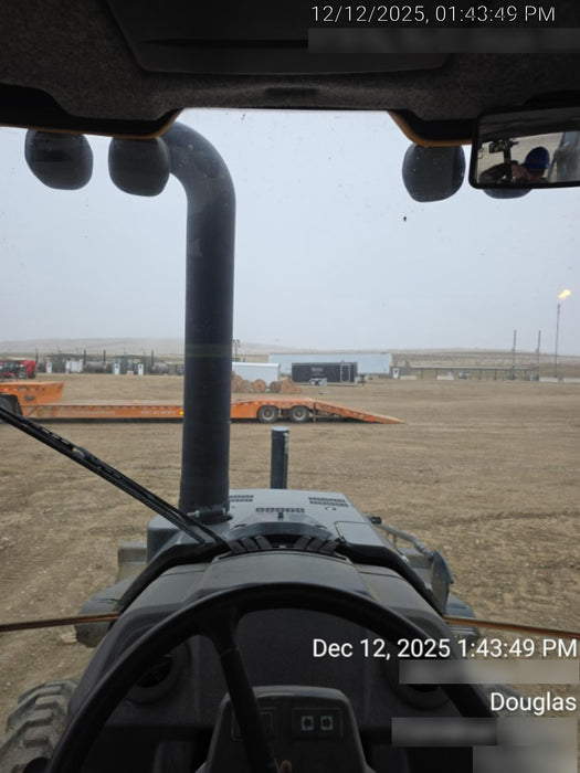 2019 John Deere 410L 4WD, CAB/HVAC, Standard Dipperstick, ISO Controls, Rear Aux Hydraulics, Manual QC, 1.5 Yd Bucket w/Forks, 24" Bucket