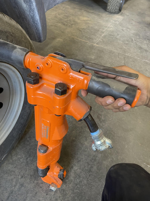 2024 MICHIGAN PNEUMATIC ES-TPB60-118-TRACKER