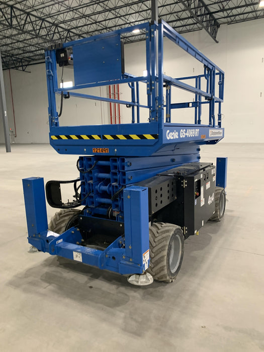2020 GENIE GS-4069 RT