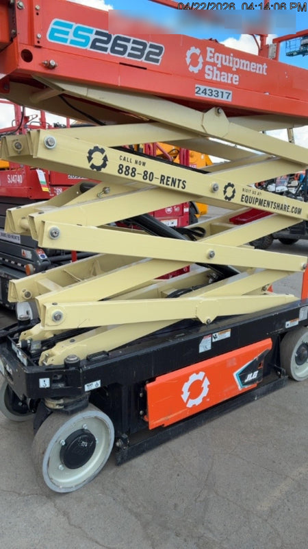 2022 JLG ES2632