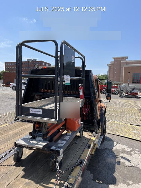 2023 JLG 1030P