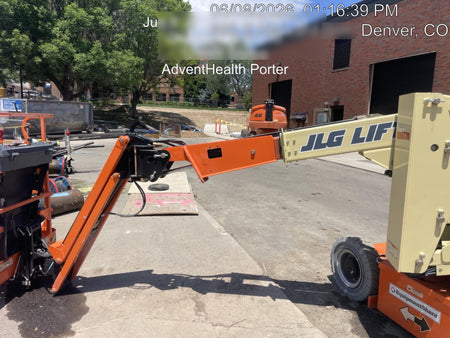 2022 JLG E300AJP
