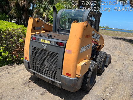2019 CASE SR175