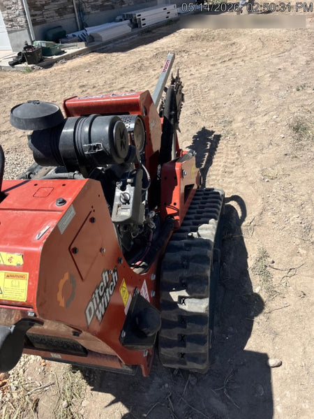 2020 DITCH WITCH C24XA
