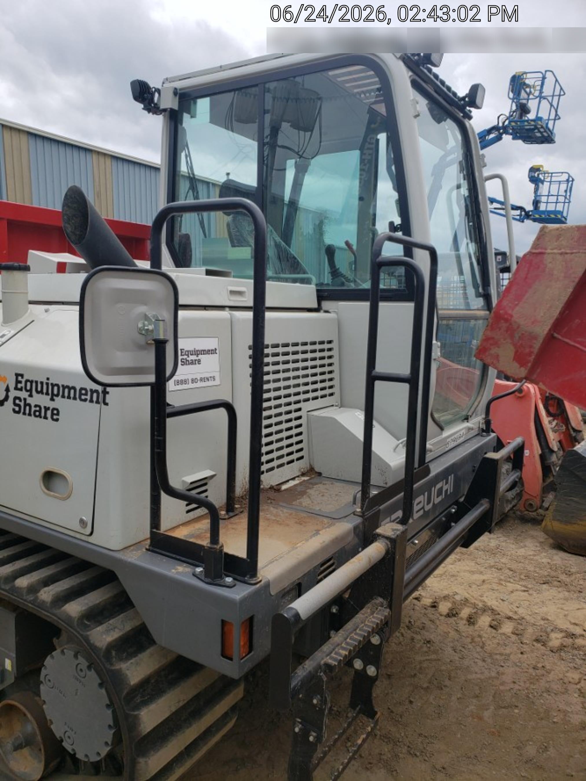 2025 TAKEUCHI TCR 50-2CR