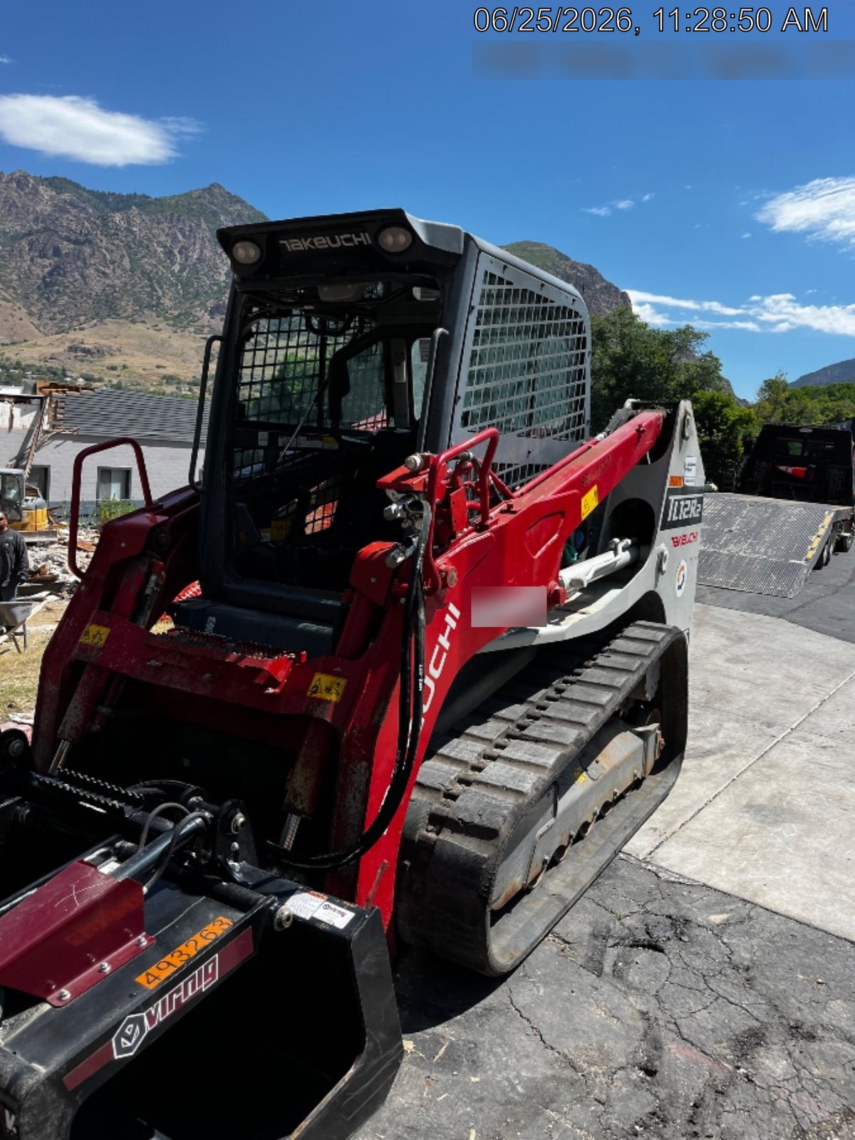 2023 TAKEUCHI TL12R2-CR