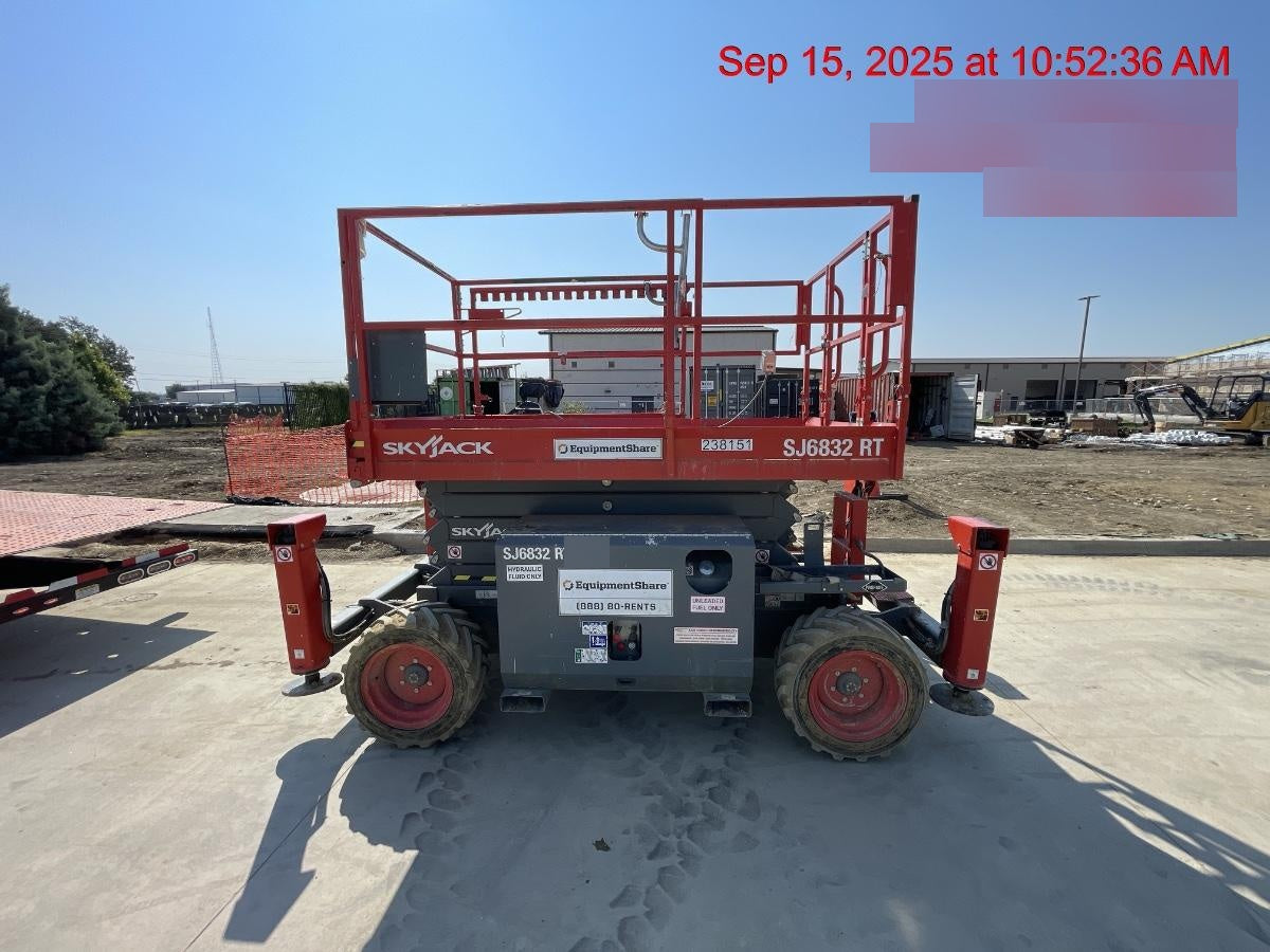 2022 SKYJACK SJ6832 RT
