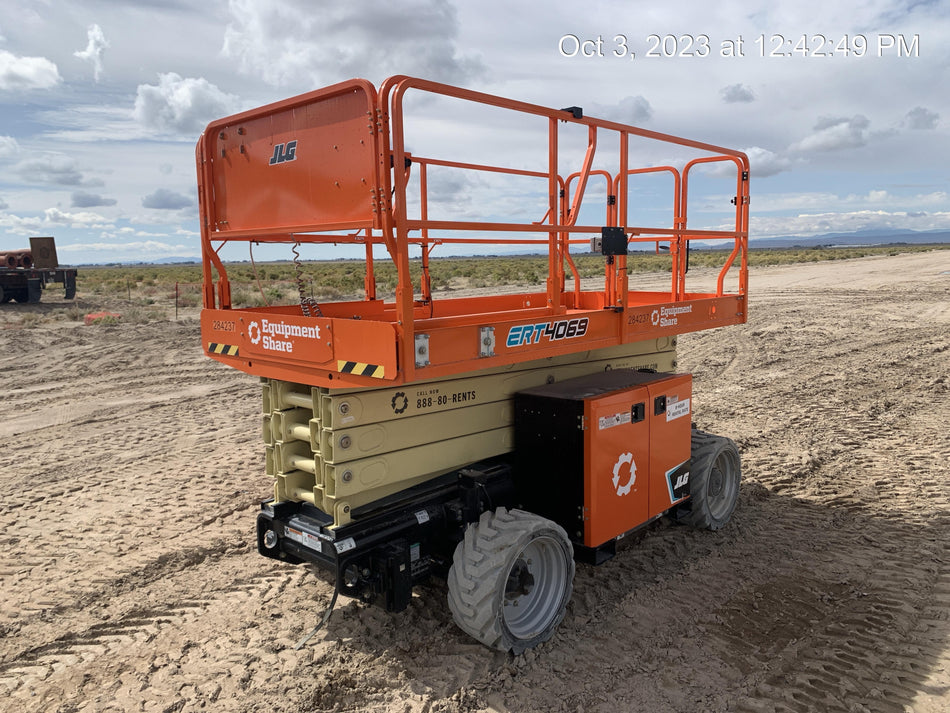 2022 JLG ERT4069