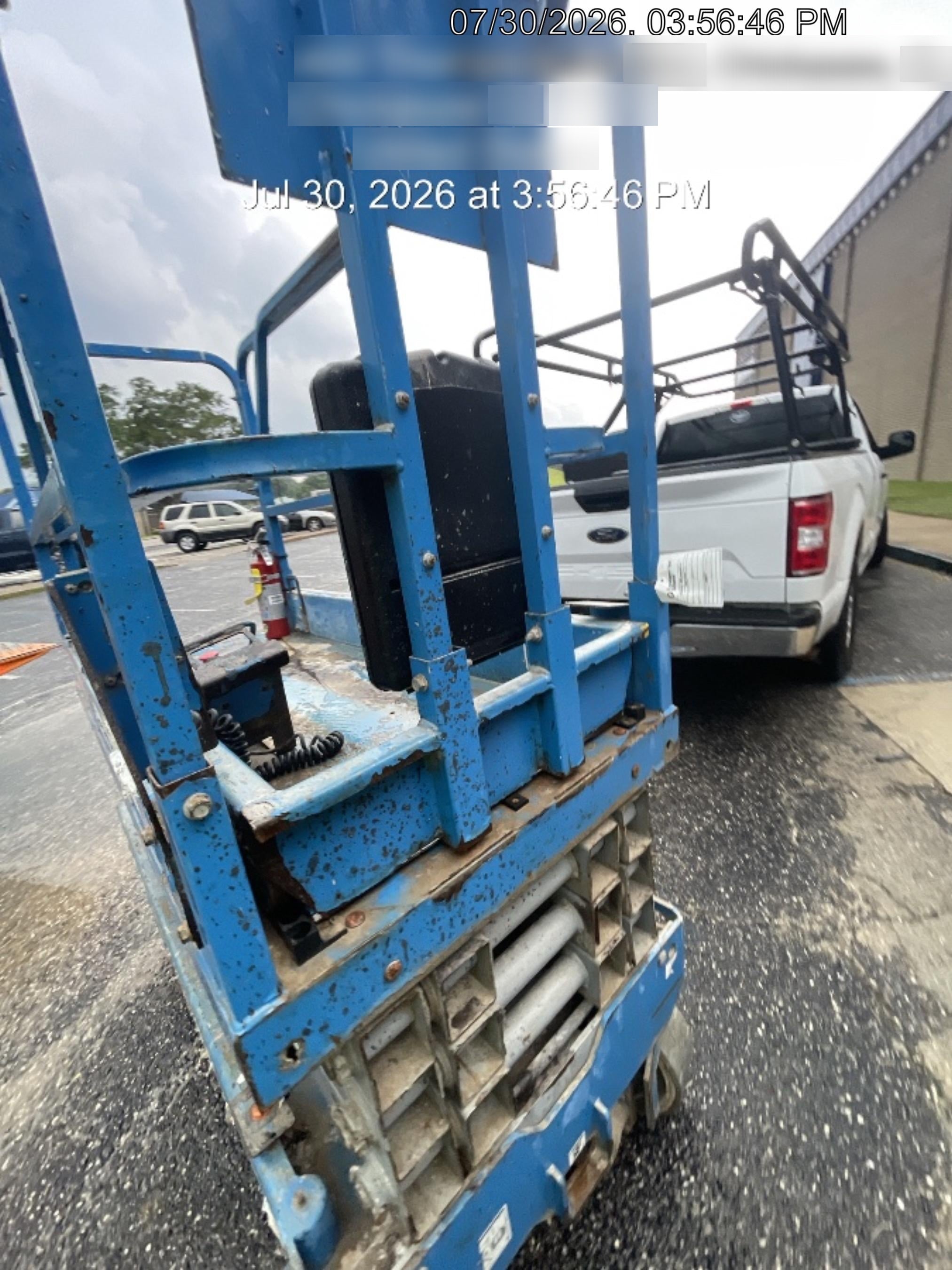 2019 Genie GS-1930 Fixed rails with chain Entry