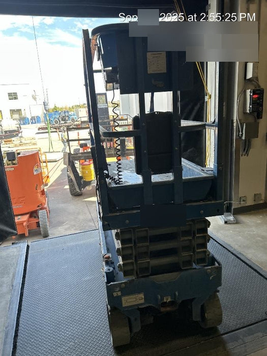 2019 Genie GS-1930 Fixed Rails with Chain Entry