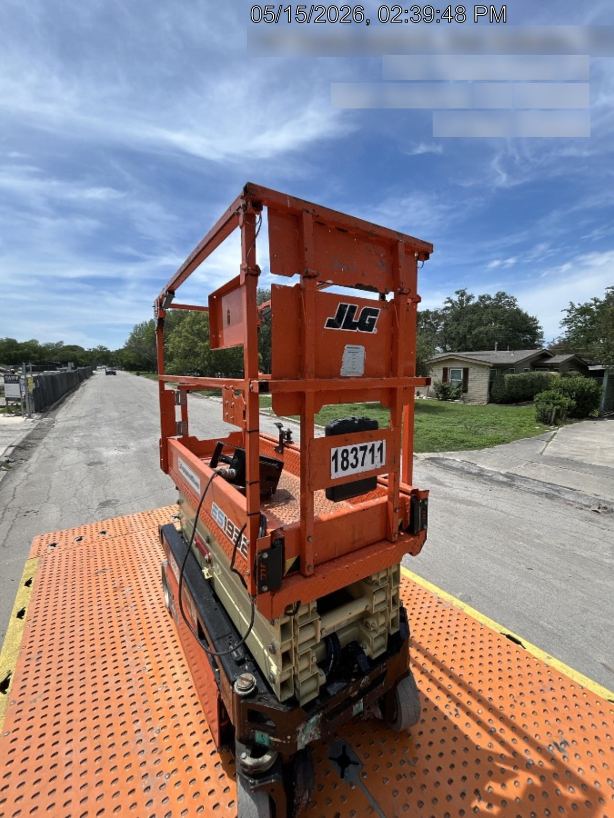 2021 JLG ES1932