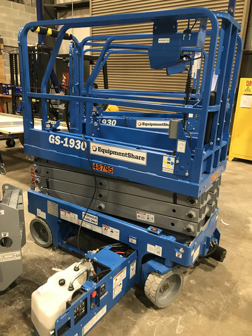 2019 Genie GS-1930 Fixed Rails with Chain Entry