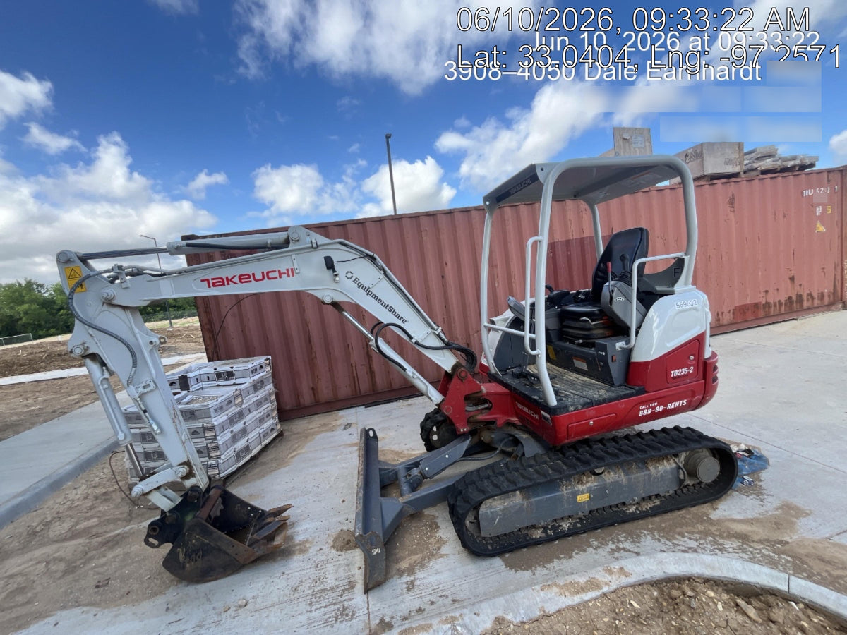 2025 TAKEUCHI TB235-2R