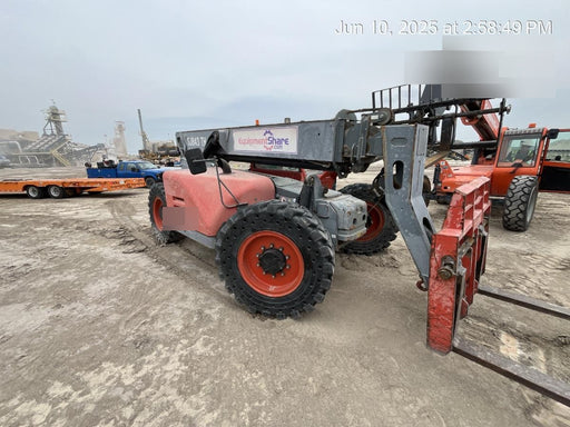 2016 Skyjack SJ843 TH 60" Carriage, Solid Tires