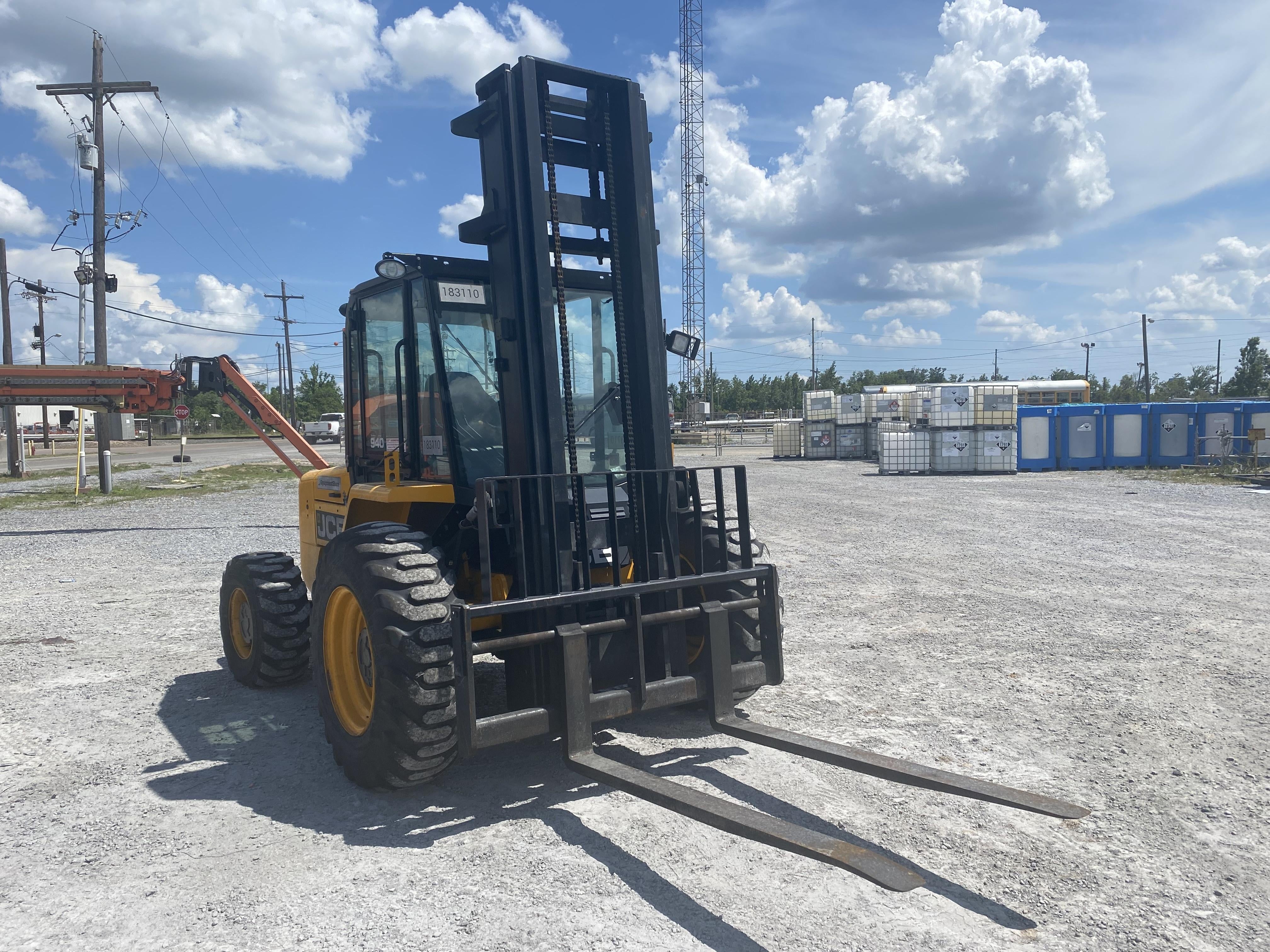2021 JCB 940-4